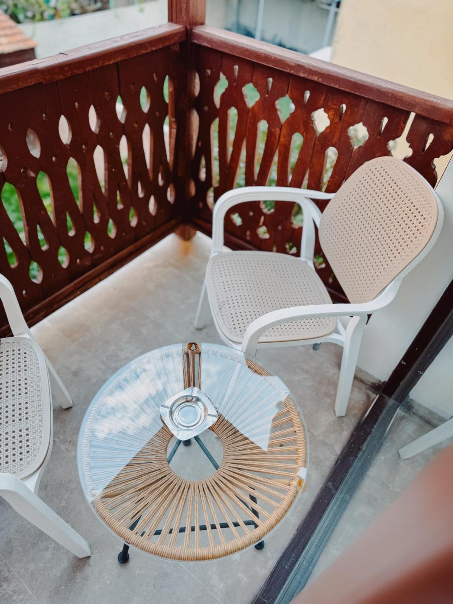 Armenia Hotel Erivan Dış mekan fotoğraf