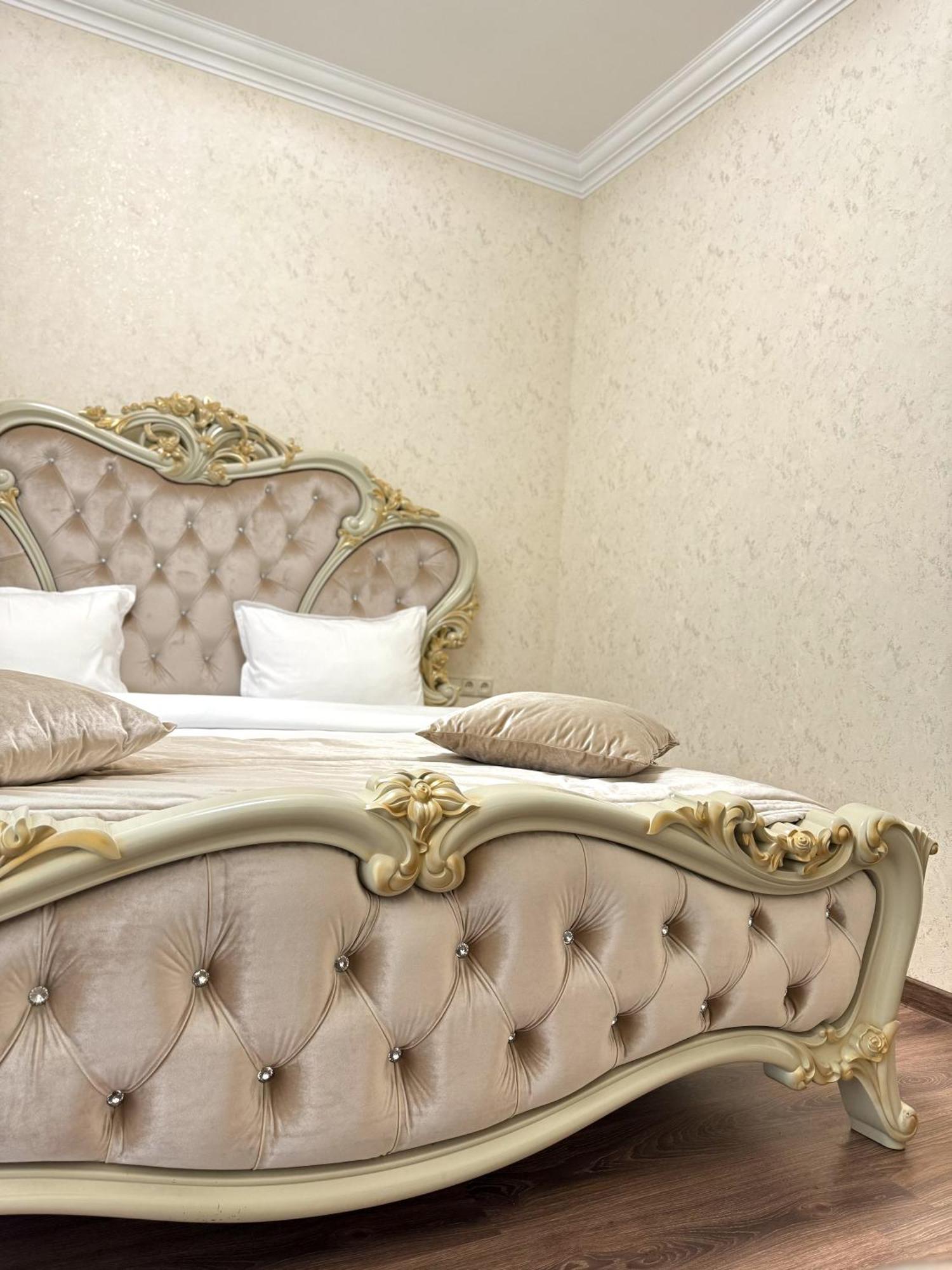 Armenia Hotel Erivan Dış mekan fotoğraf