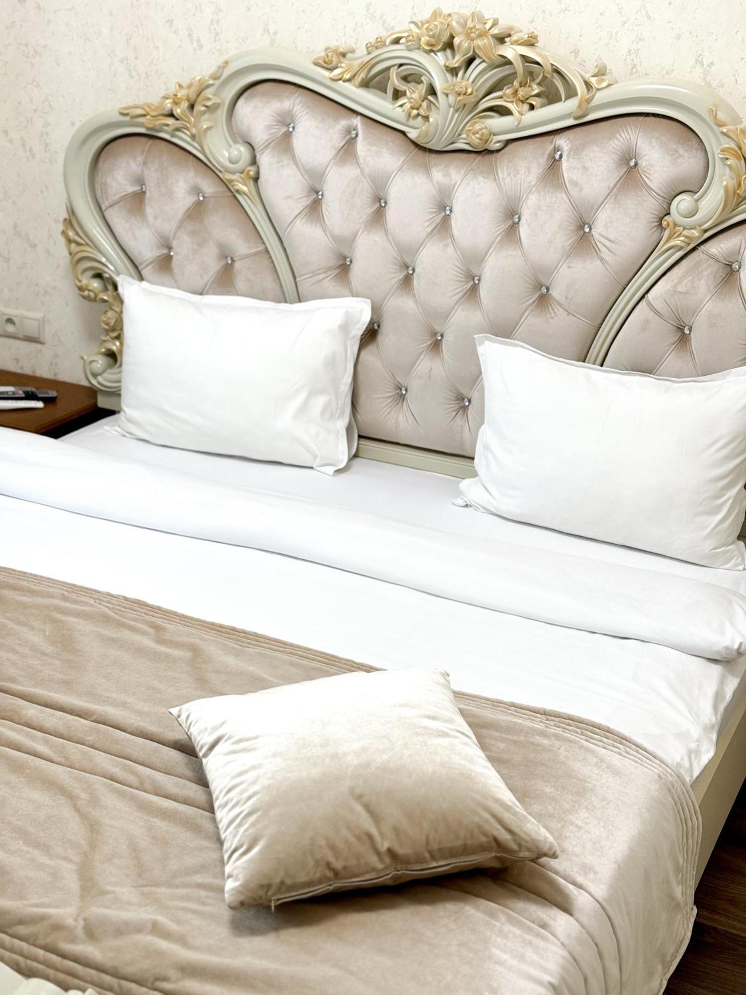 Armenia Hotel Erivan Dış mekan fotoğraf
